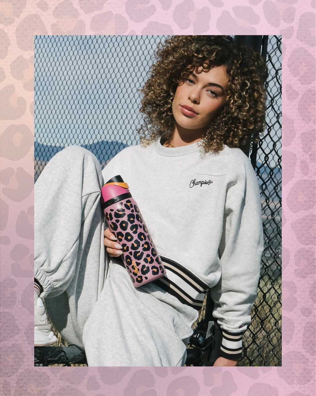 Owala FreeSip 32 OZ Walter Bottle-Jungle Stroll