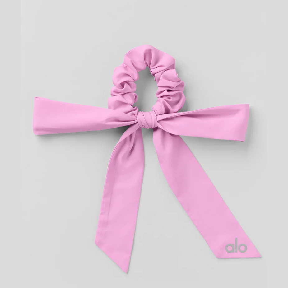 ALO Love Knots Tie Scrunchie - Candy Heart Pink 