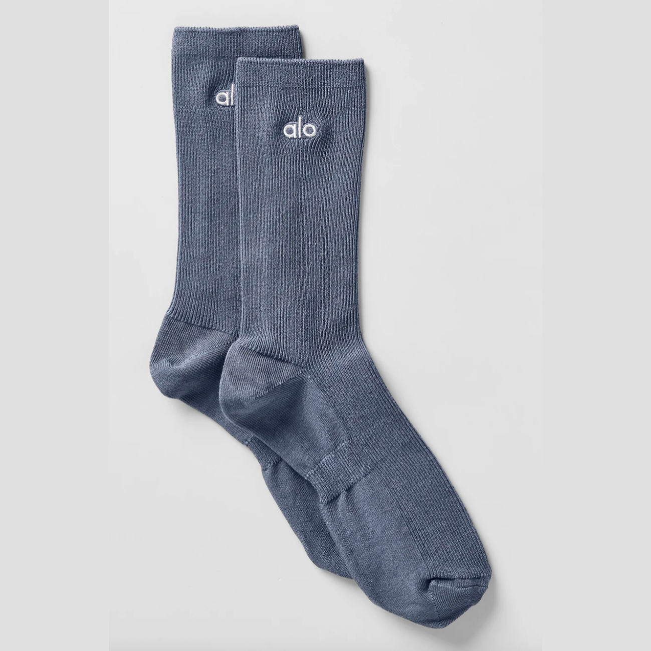 ALO Unisex Half-Crew Understated Sock - Bluestone 