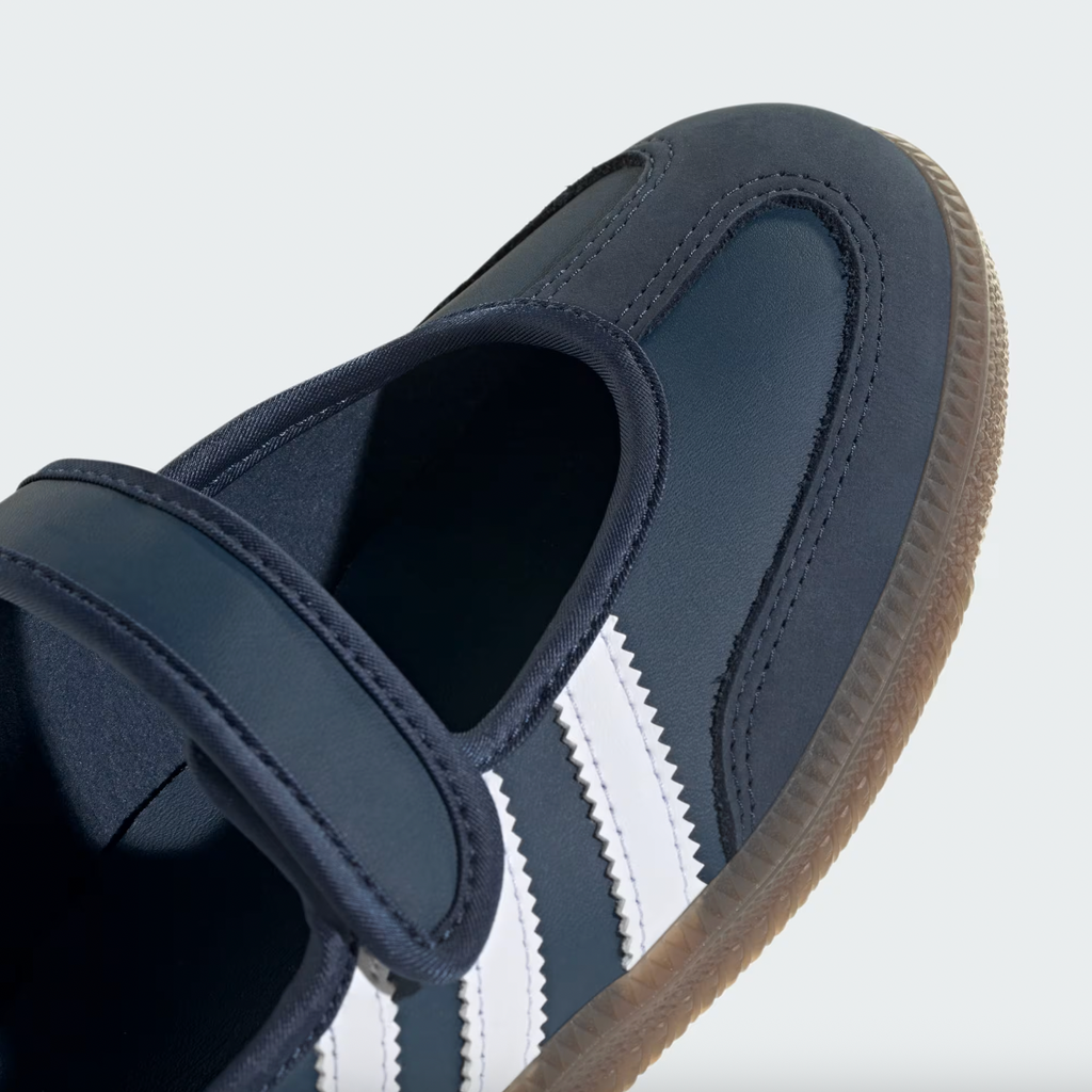 Adidas Samba Jane Shoes - Crew Navy / Cloud White / Gold Metallic