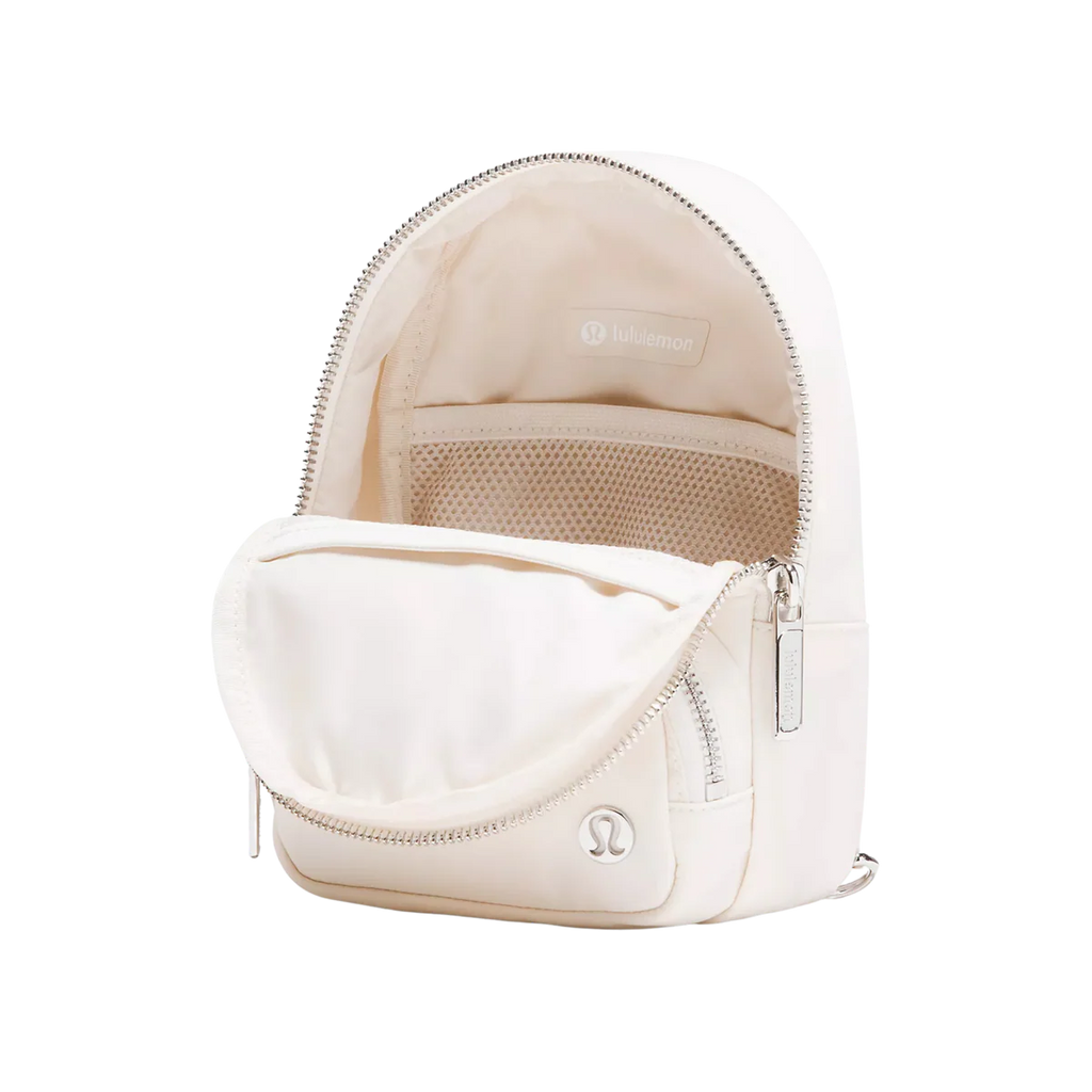 Lululemon Everywhere Sling Bag Small 2L - Light Ivory