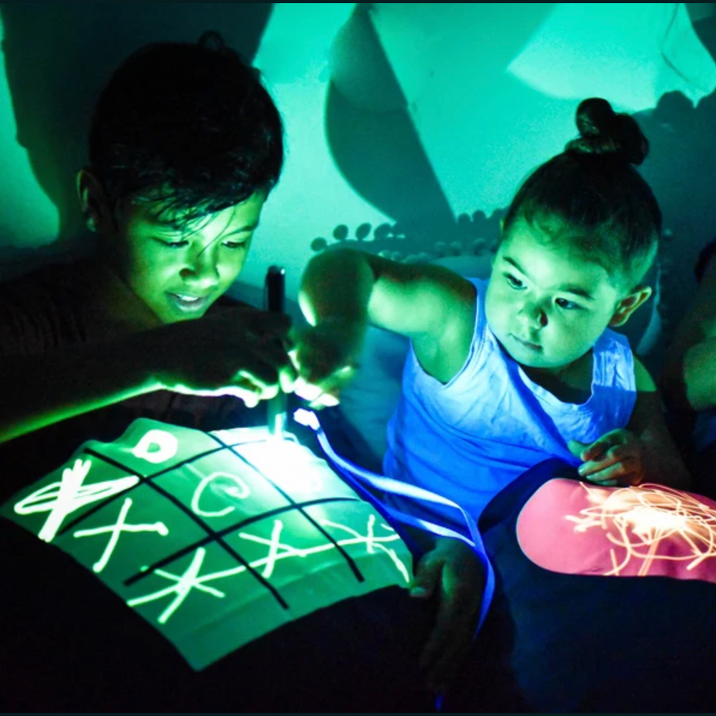 Illuminated Apparel Glow Sketch Pillowcase - Naughts & Crosses