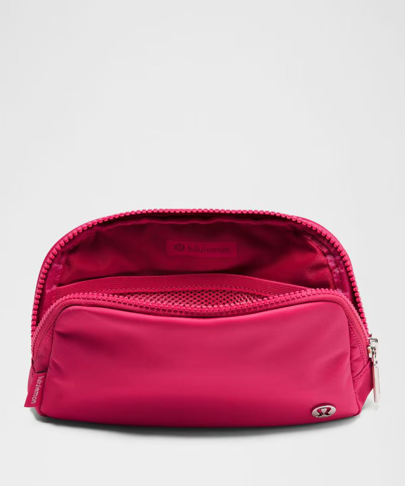 Lululemon Belt Bag EveryWhere 1L-Colour Raspberry Coulis