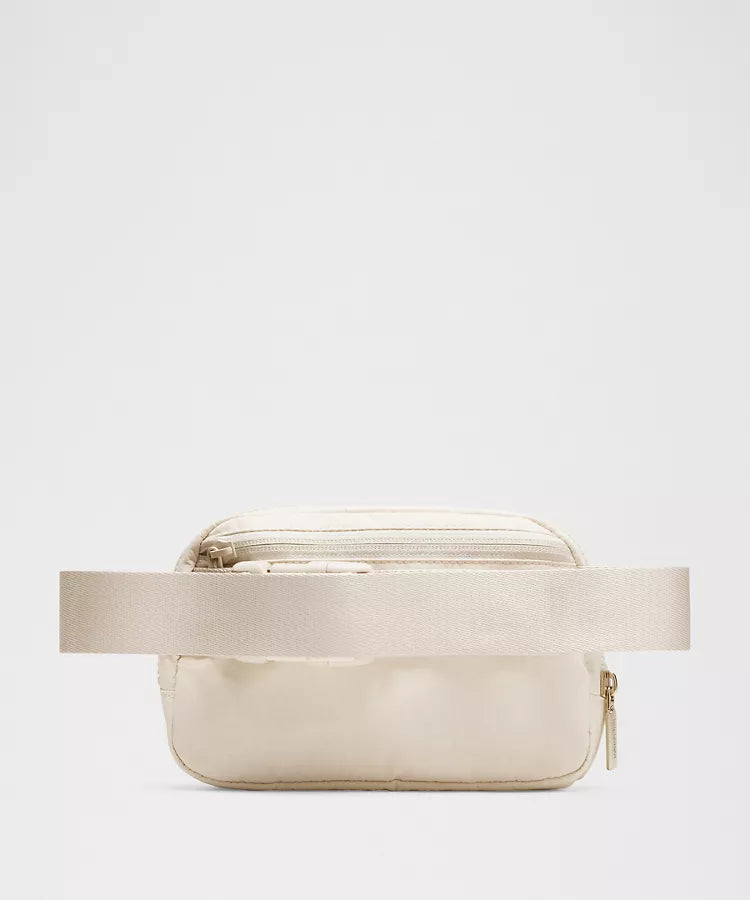 LuluLemon Belt Bag EveryWhere 1L-ColourLight Ivory