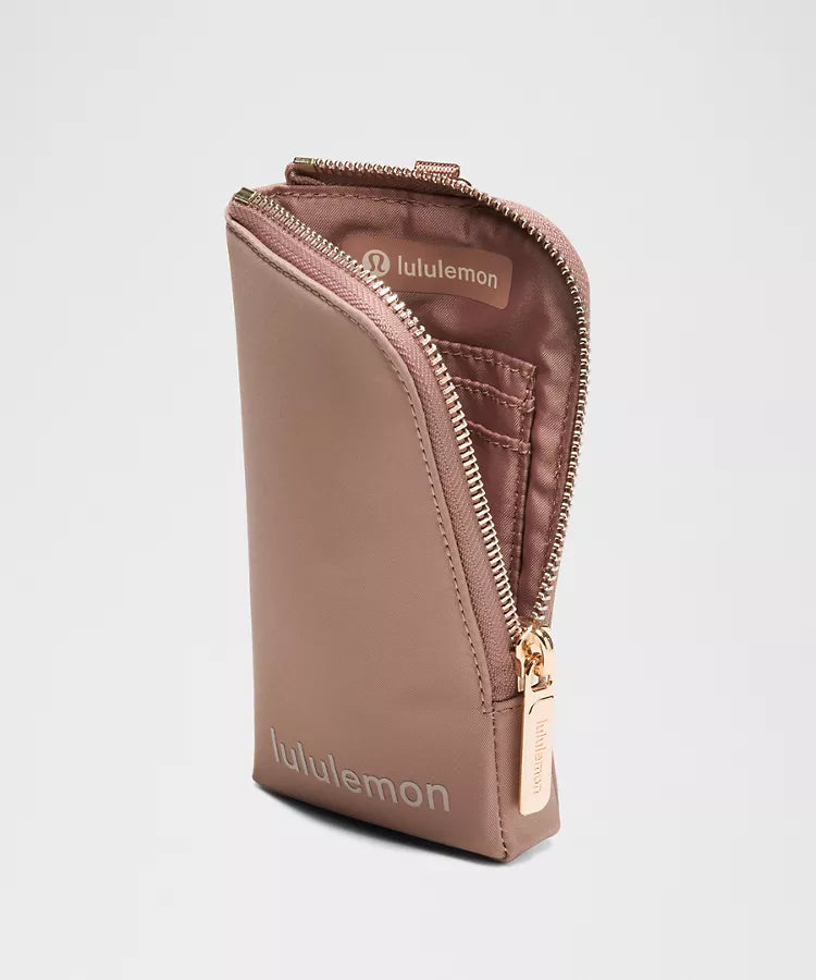 LuluLemon Dual Pouch Wristlet *Wallet-Colour Red Clay/Mink Berry