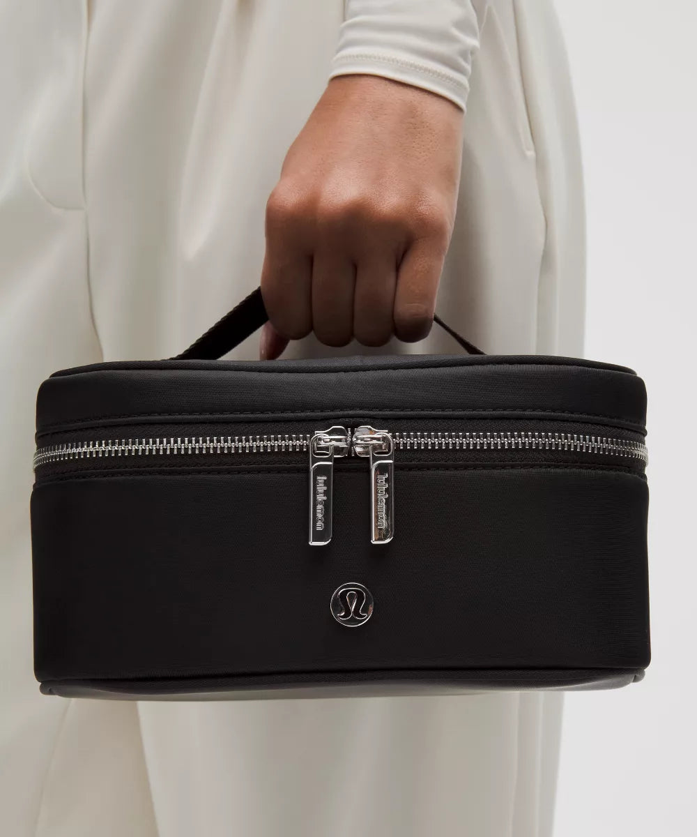 lululemon toiletry bag LuluLemon Travel Toiletry Bag 3.5L-Colour Black – Trend Emporium
