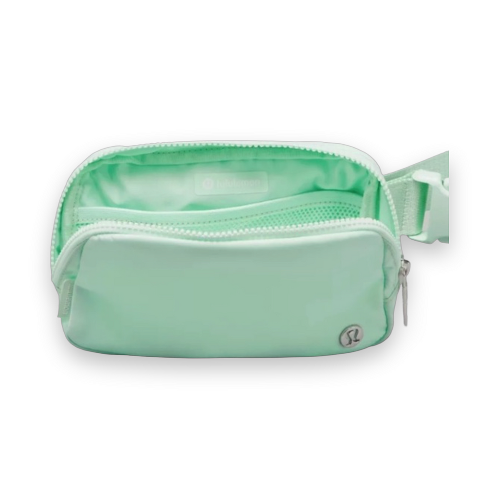 Lululemon Everywhere Belt Bag 1L - Mint Moment 