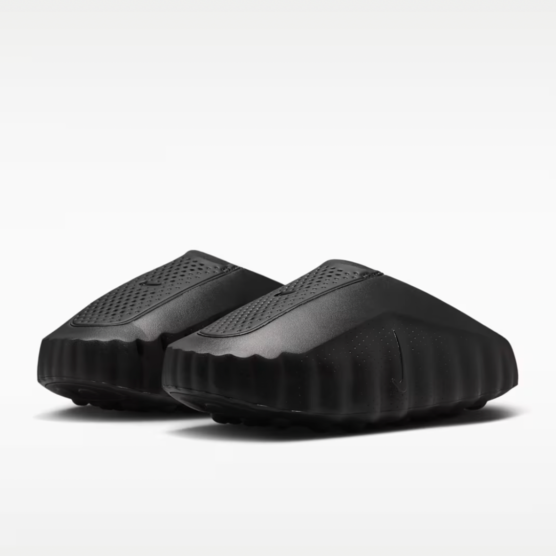 Nike Mind 001 Men's Pregame Mules - Black