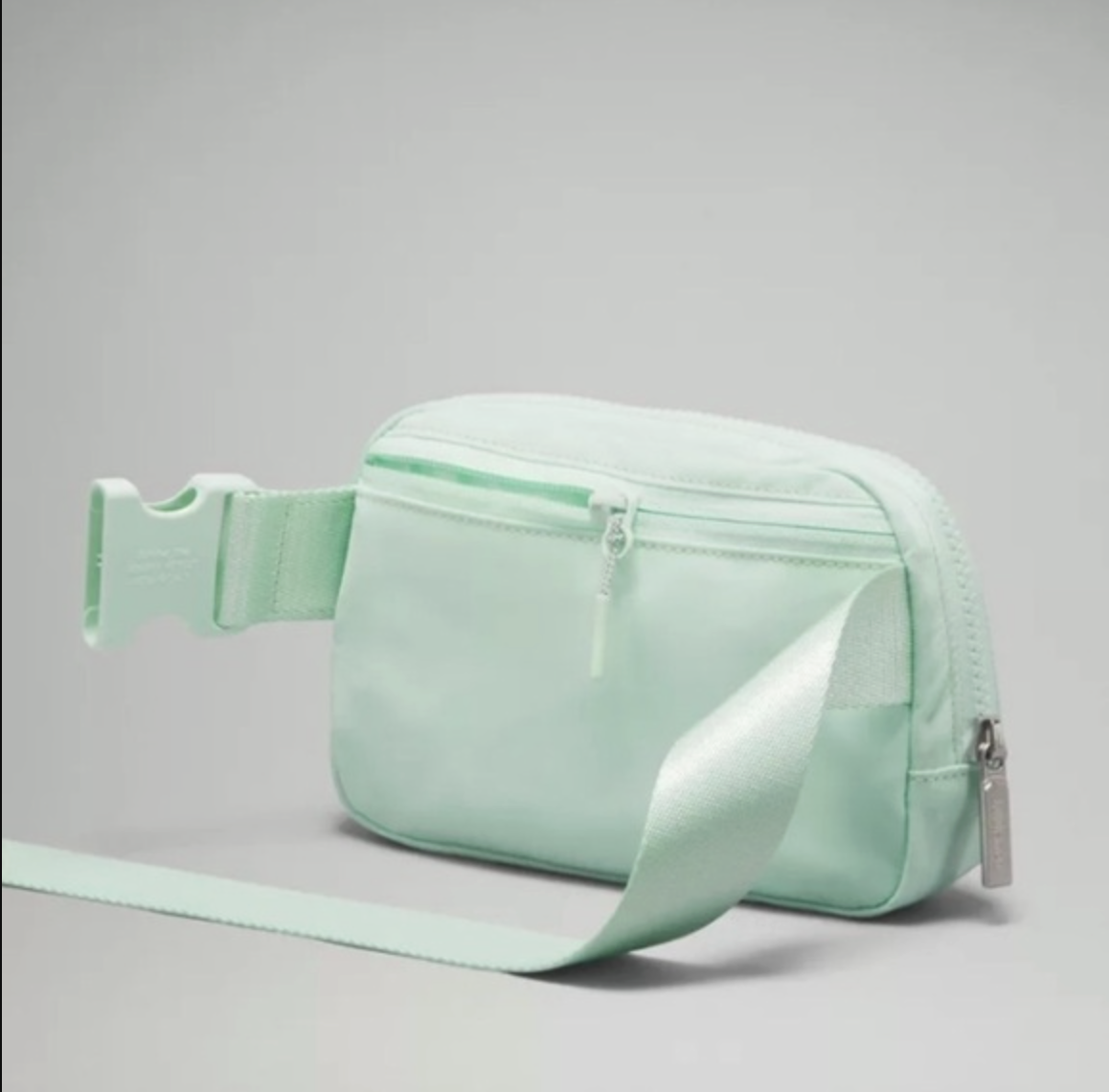 Lululemon Everywhere Belt Bag 1L - Mint Moment