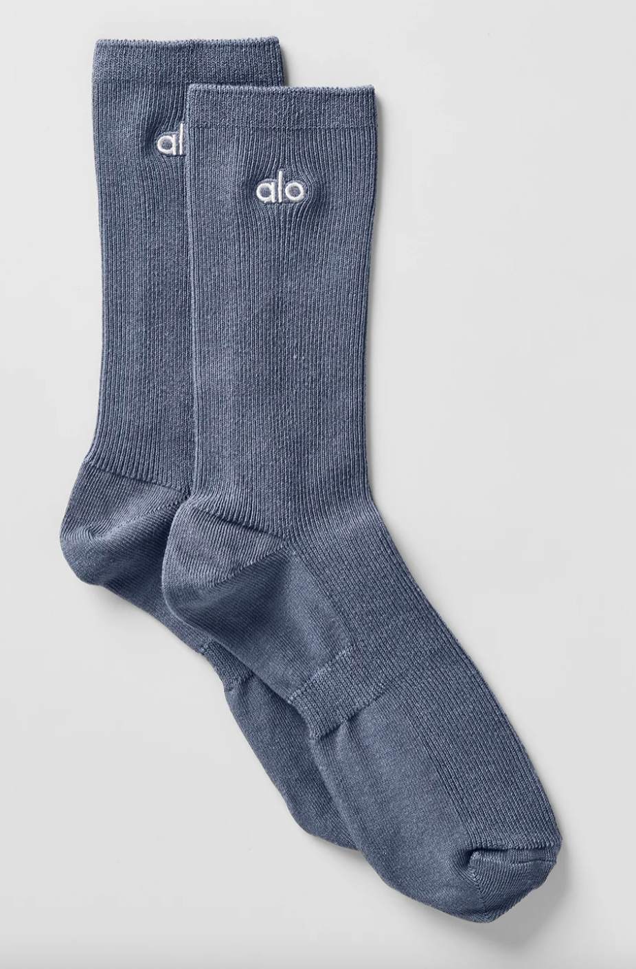 ALO Unisex Half-Crew Understated Sock - Bluestone
