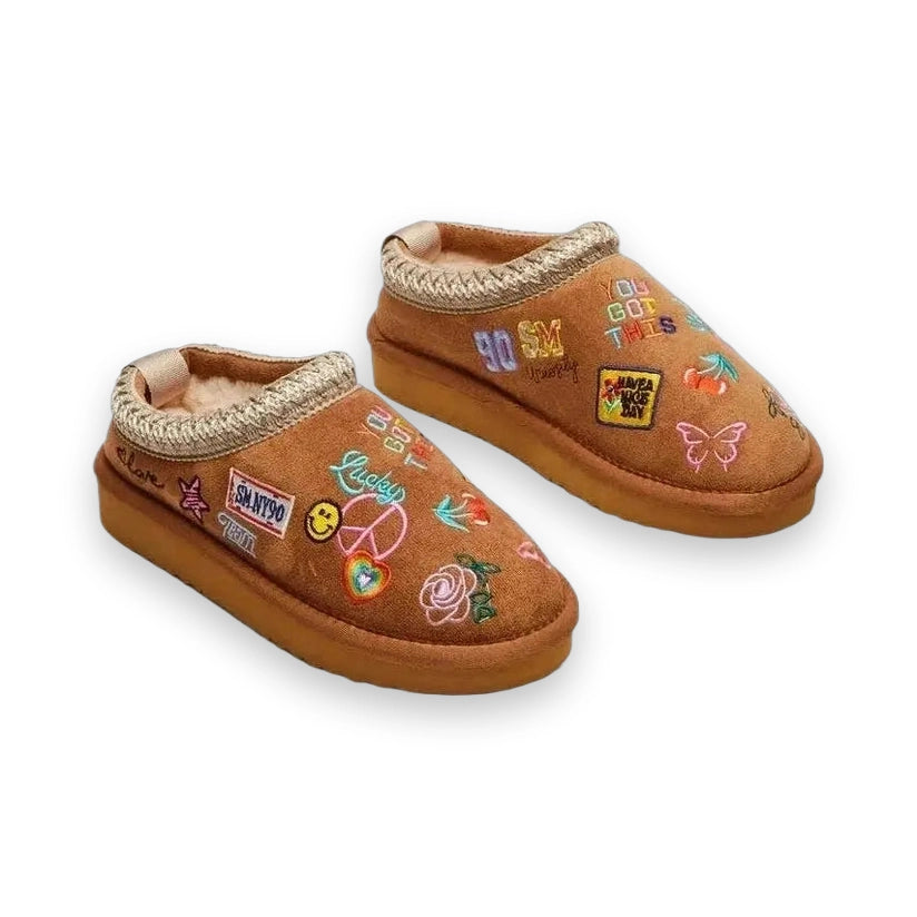 Steve Madden Kids' Jordye Faux Fur Clog Slipper - 12M size: 30 European 
