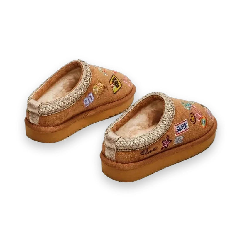 Steve Madden Kids' Jordye Faux Fur Clog Slipper - 12M size: 30 European 